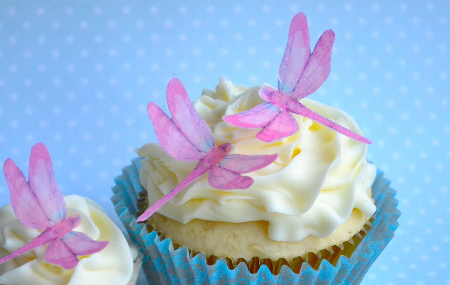 Mini EDIBLE DRAGONFLIES in pink - Cake & Cupcake toppers - Food Accessories