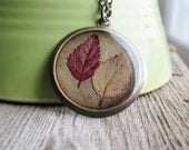 Real Leaf Necklace Pressed Leaf Botanical Jewelry Pressed Spirea Plant Leaves Gardening Fashion Resin Pendant Foliage Antique Brass Chain