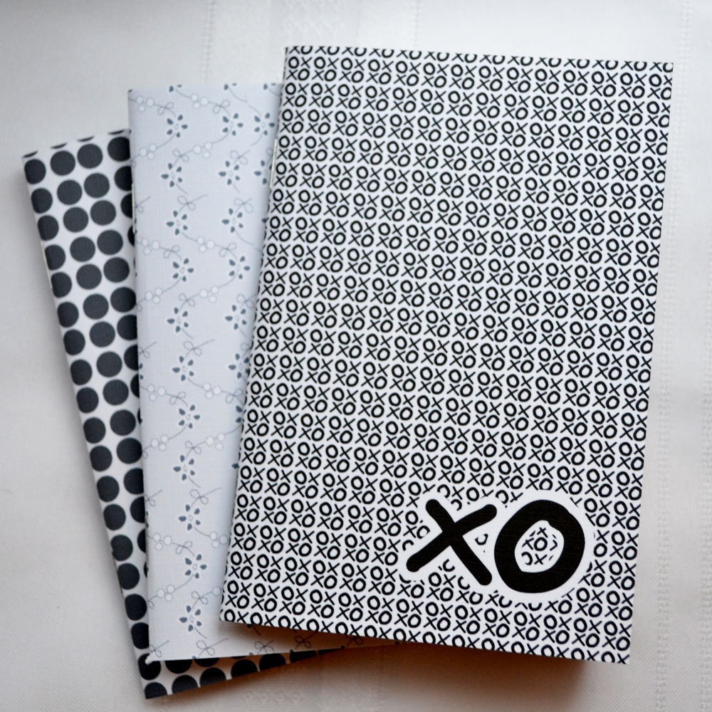 Little Notebooks XO - Set of 2 Pocket Notebooks