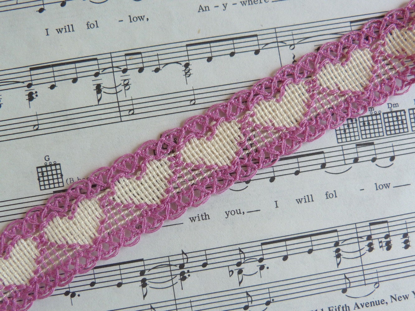 Sweet Shabby Chic Violet Hearty Affair Trim (3 Yards)