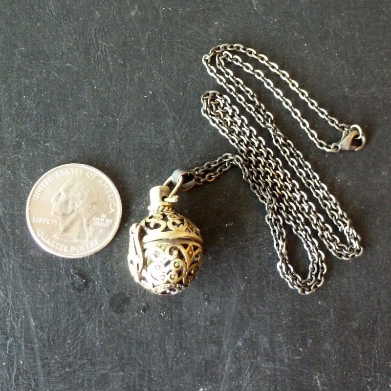 Hunger Games peeta FIRE necklace - Girl on Fire pendant charm locket jewelry insipred by Katniss Everdeen
