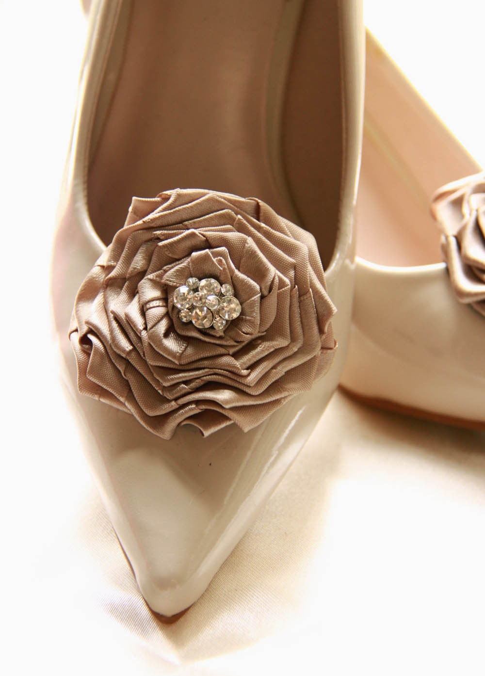 CUSTOM LISTING for Jessica F    Delia - Champagne satin rolled rose