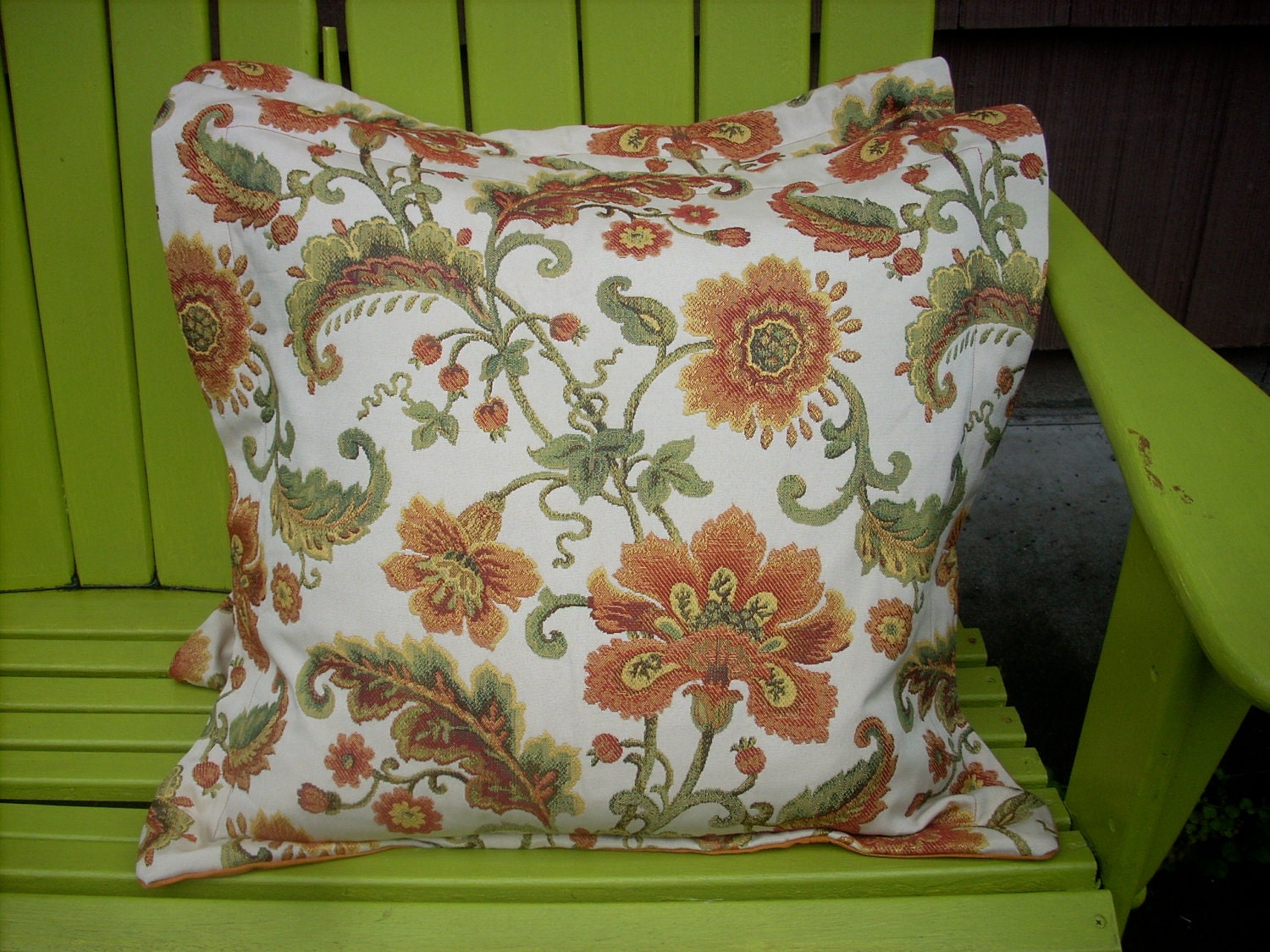 Pair of Pillow Covers in a Beautiful Floral Motif and Fresh Colors