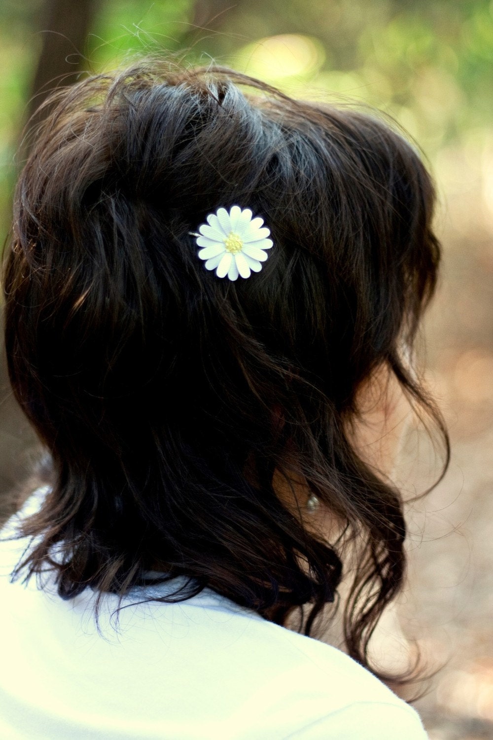 medium daisy hair pin - paper flower accessories for everyday or special event