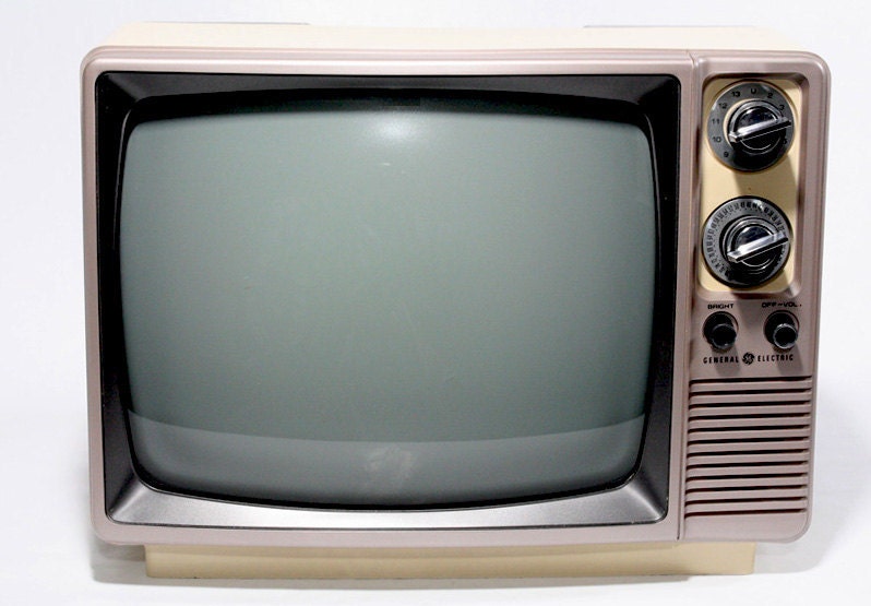 Vintage 1984 General Electric Television by FishboneDeco on Etsy
