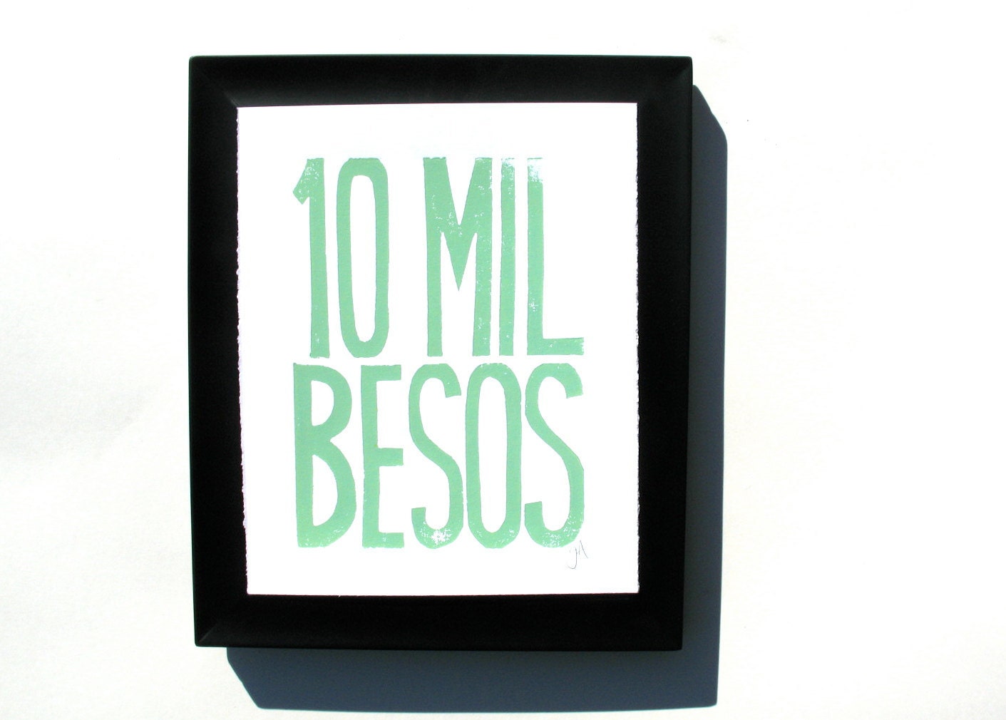 LINOCUT PRINT - 10 mil besos GREEN letterpress typography poster 8x10