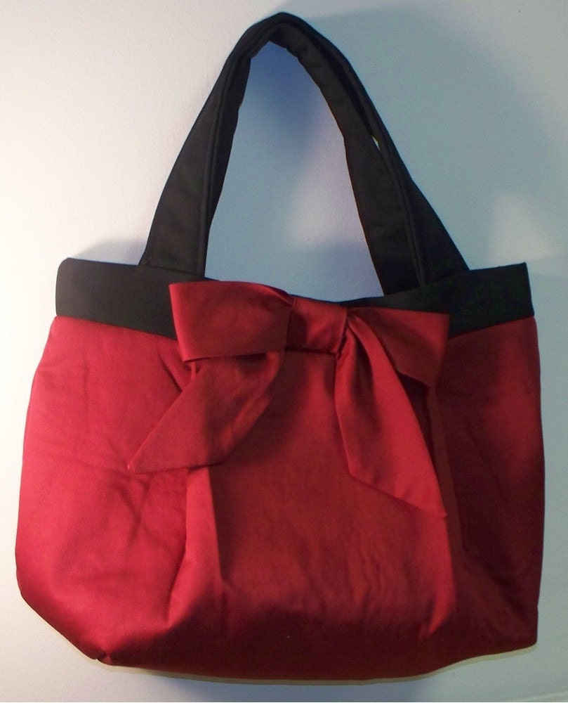 Shop Closing Clearance - was 49 - Bow Pleated Burgundy Wine and Black Bag in High Quality Twill - Perfect Valentine's Day Gift