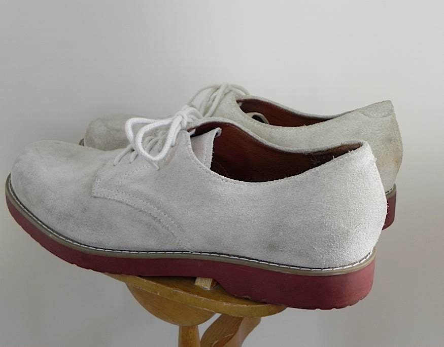 CLASSIC ROCK and ROLL 50s Vintage White Buck Shoes Red Rubber Soles M 9.5