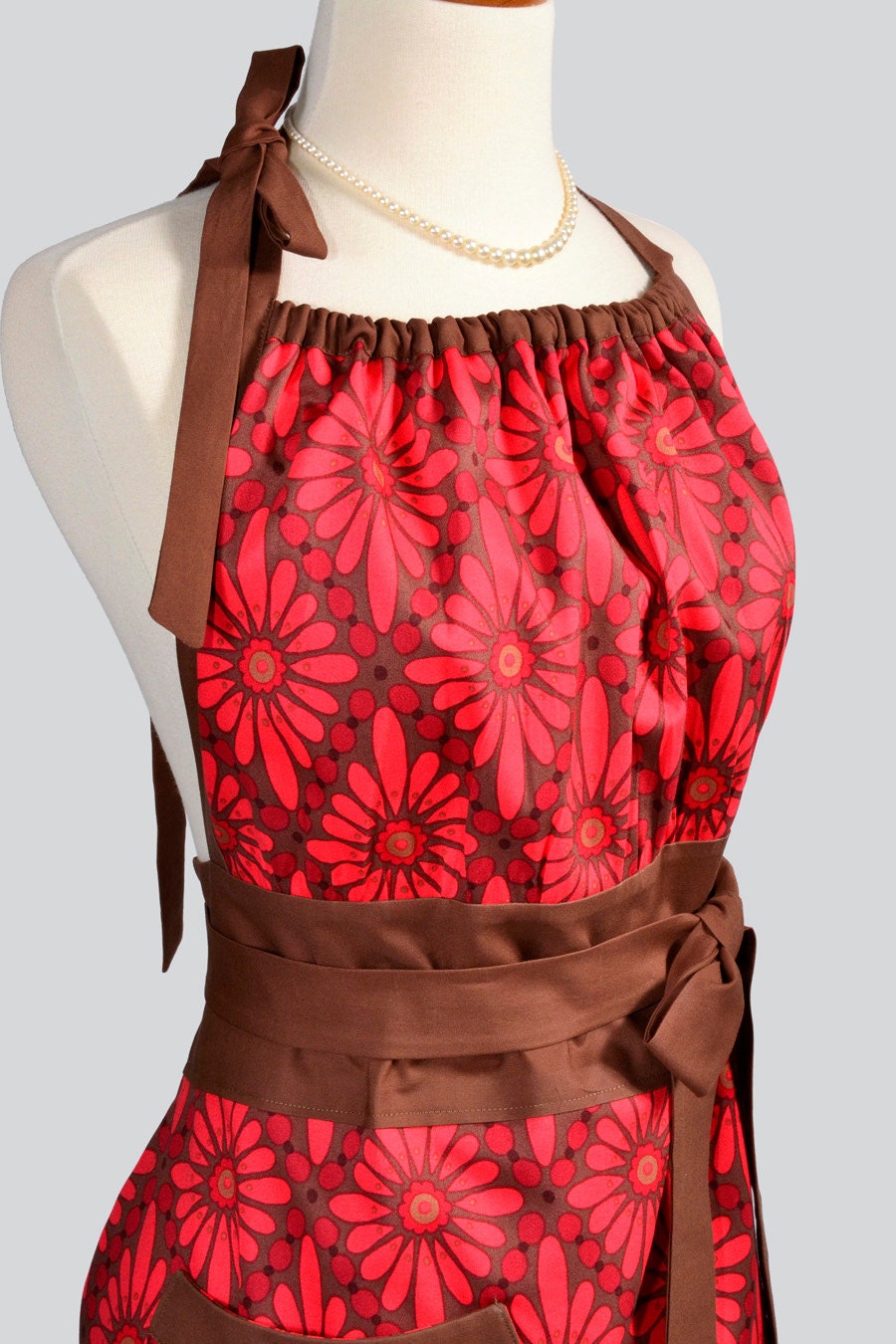 Cute Kitsch Retro Apron , Full Kitchen Womens Apron in Valori Wells Rose Floral Diamond in Shades of Red and Mocha