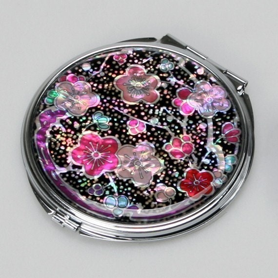 Mother of Pearl Colorful Make up Cosmetic Handbag Purse Pocket Compact Mirror with Plum Flower Design