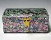 Mother of Pearl Wooden Lacquer Womens Jewelry Gift Treasure Trinket Case Chest Box Container Storage with Crane and Cloud Design
