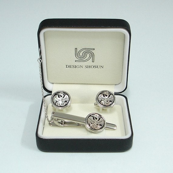 Mother of Pearl Tie Clip Bar Clasp Pin Tack Tac and Cufflinks Set with Phoenix Design