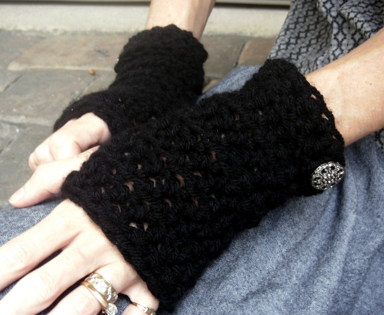 Short Black Fingerless Gloves - Wrist Warmers- Arm Warmers