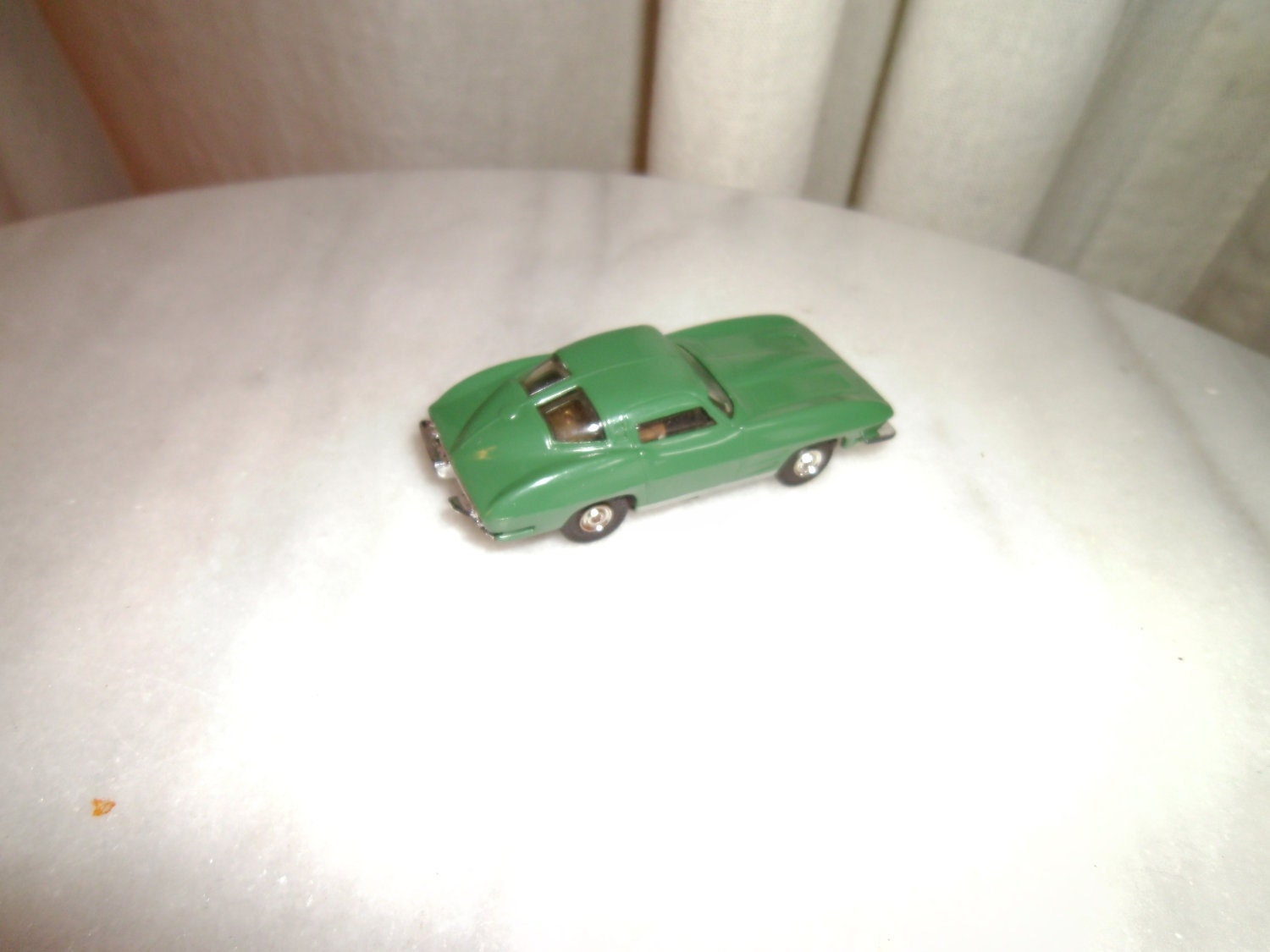 Chevy Corvette Stingray Race Car Slot Car
