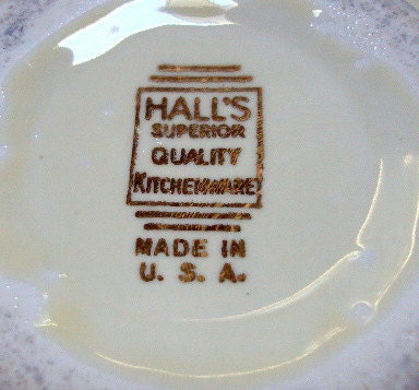 Vintage Hall's China Nesting Bowls. Set of Three in Orange Poppy Pattern from the Thirties, With gold trim SALE, was 65.00