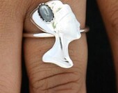 Ring Sterling Silver with Hematite Gemstone Egyptian Goddess Nefertiti