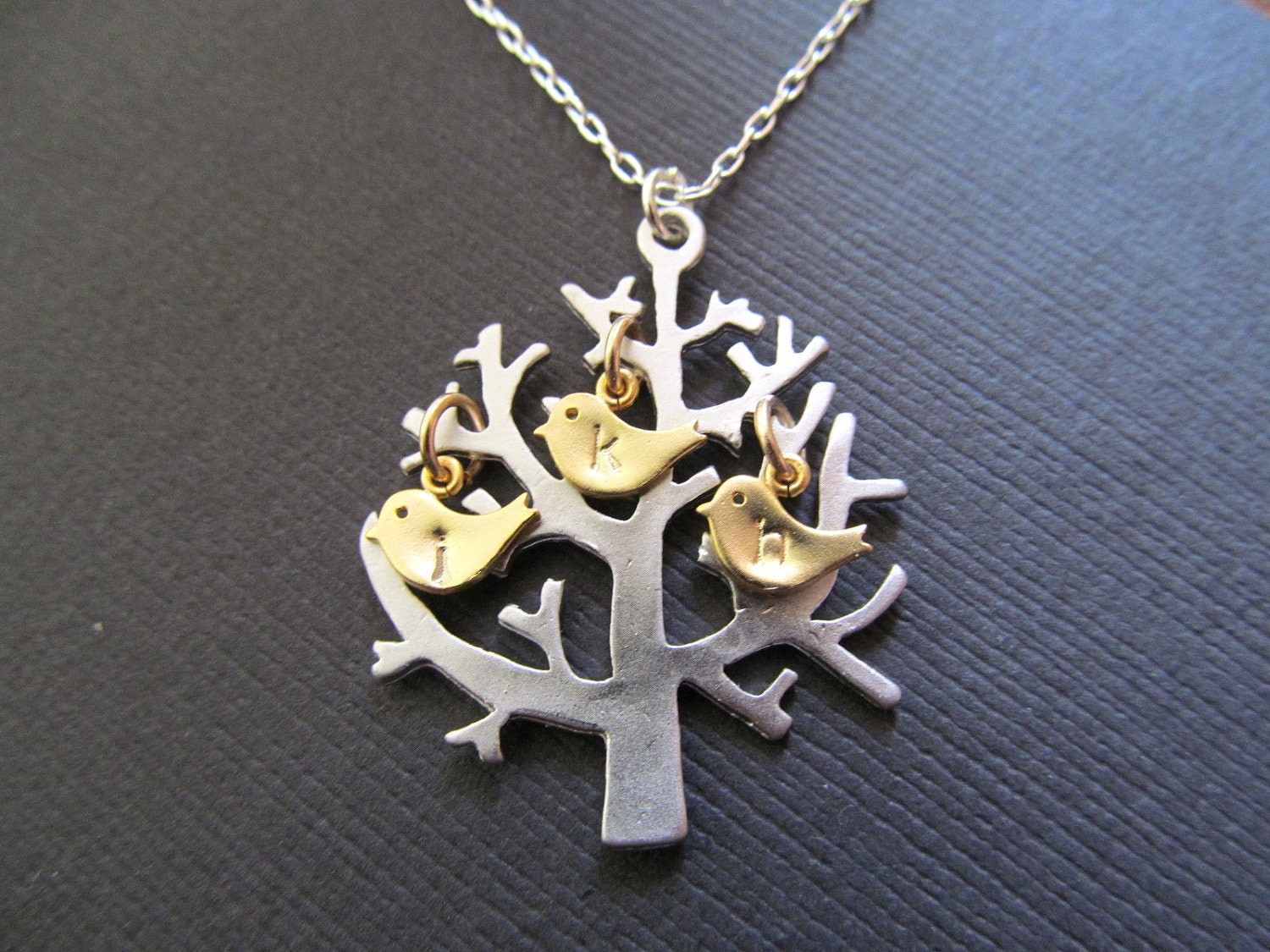 Personalized Jewelry . FAMILY Tree Necklace . Initial Necklace . GOLD BIRDS Children Mom Baby Birthday Gifts Mothers Necklace Mothers Day
