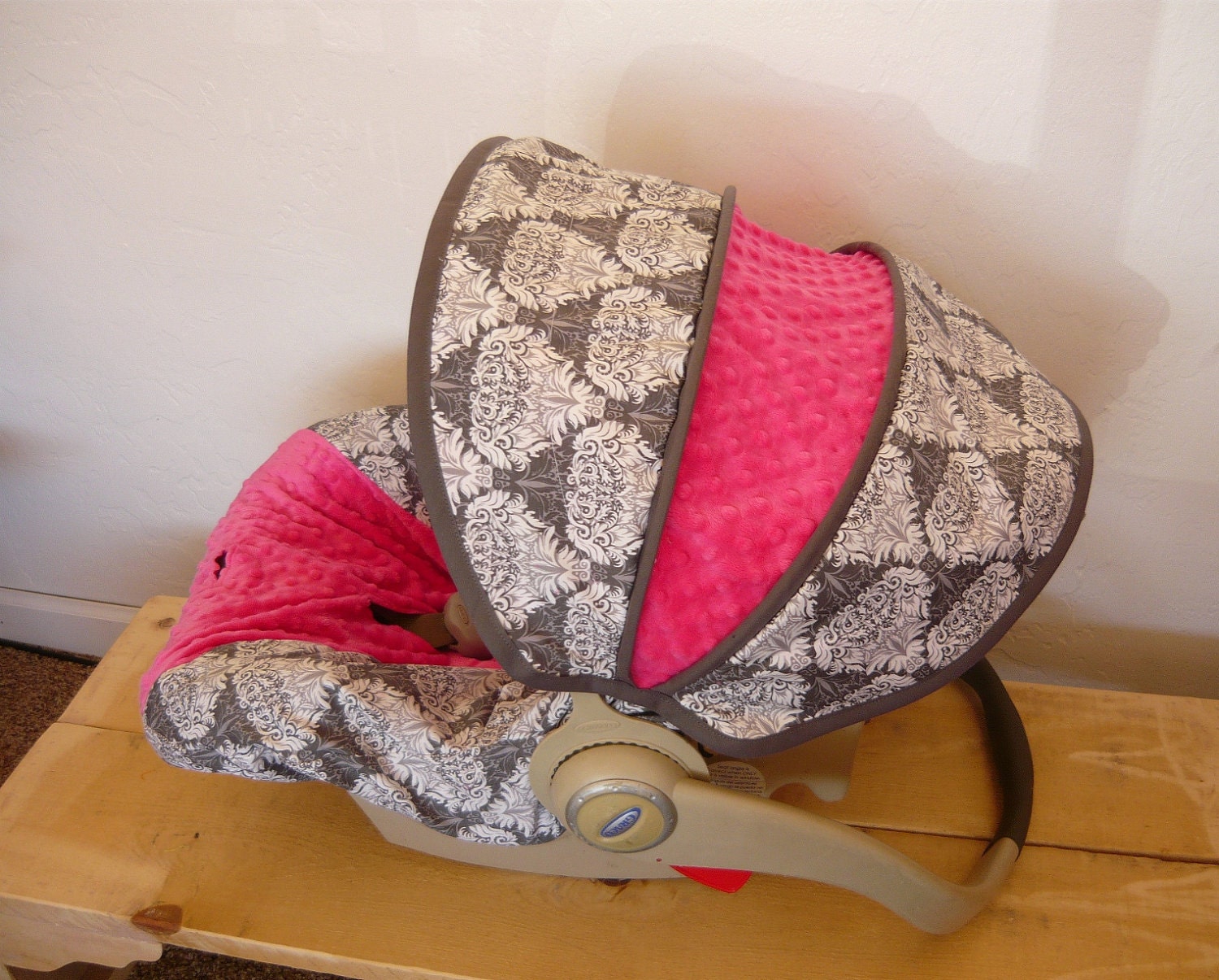 Gray Anthology Damask with Hot Pink Infant Car Seat Cover