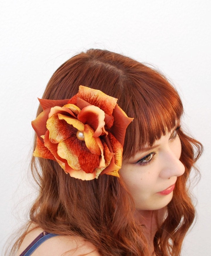 Prairie fire - a velvet rose petal clip - SALE