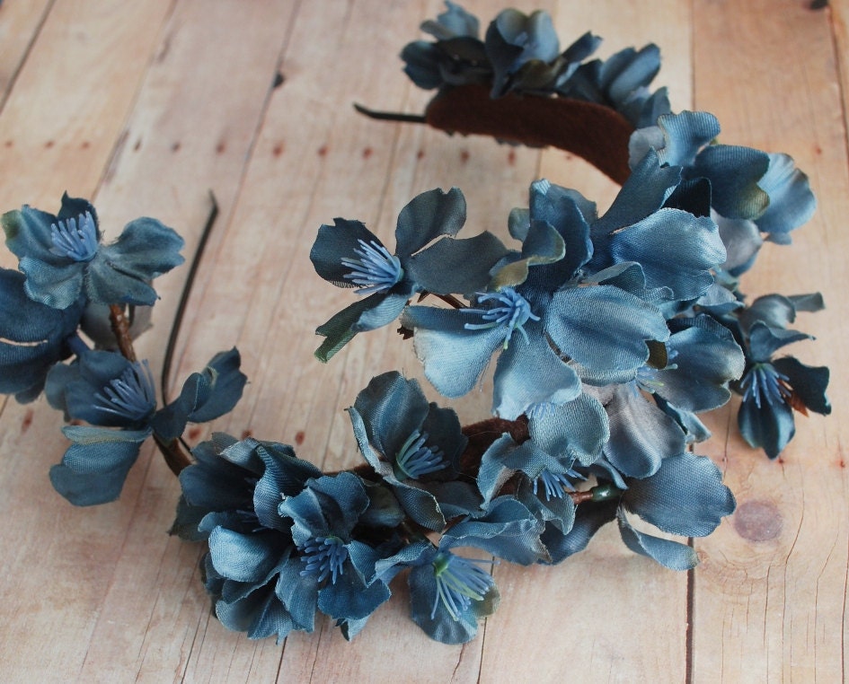 Woodland headpiece, navy blue flower crown, floral tiara, wedding hair accessory - Muse