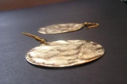 Hammered  Disc On 14k gold filled Earrings