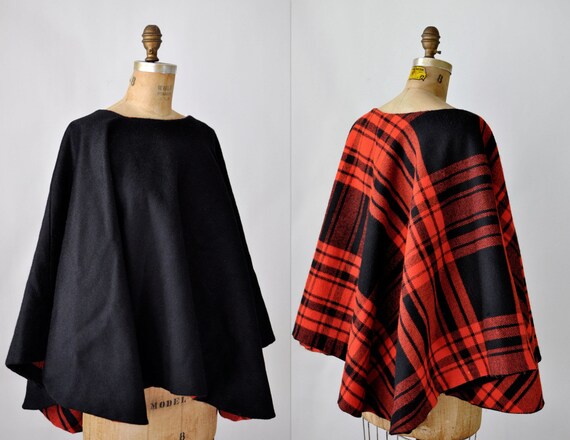 1970's / 70s vintage THE EDGE OF WINTER poncho.