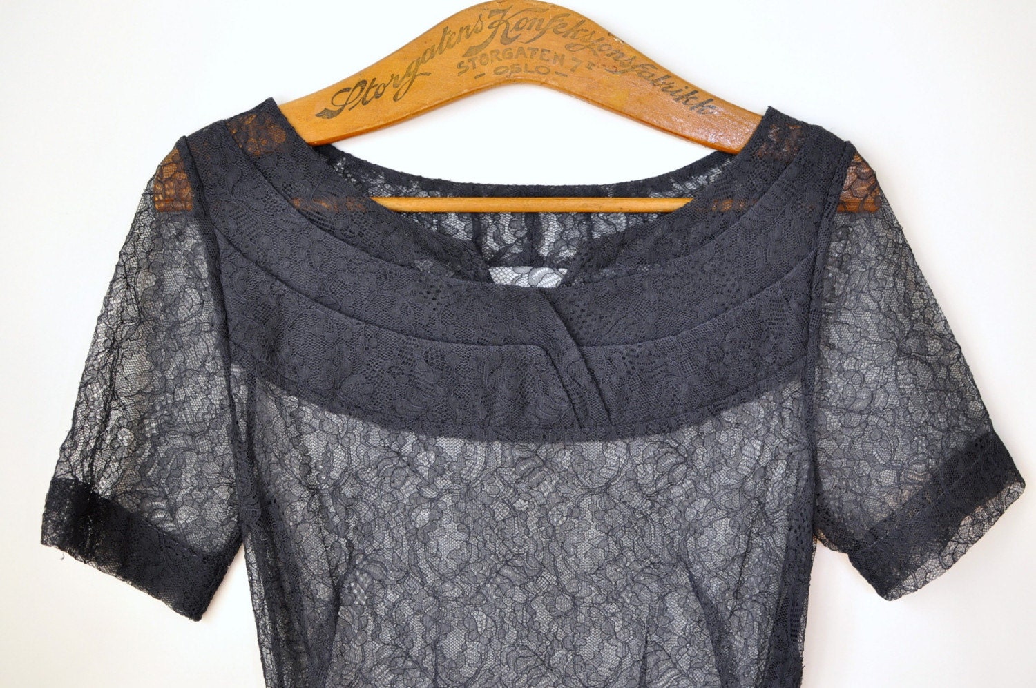 1940's / 40s vintage REMEDY FOR LOVE lace dress