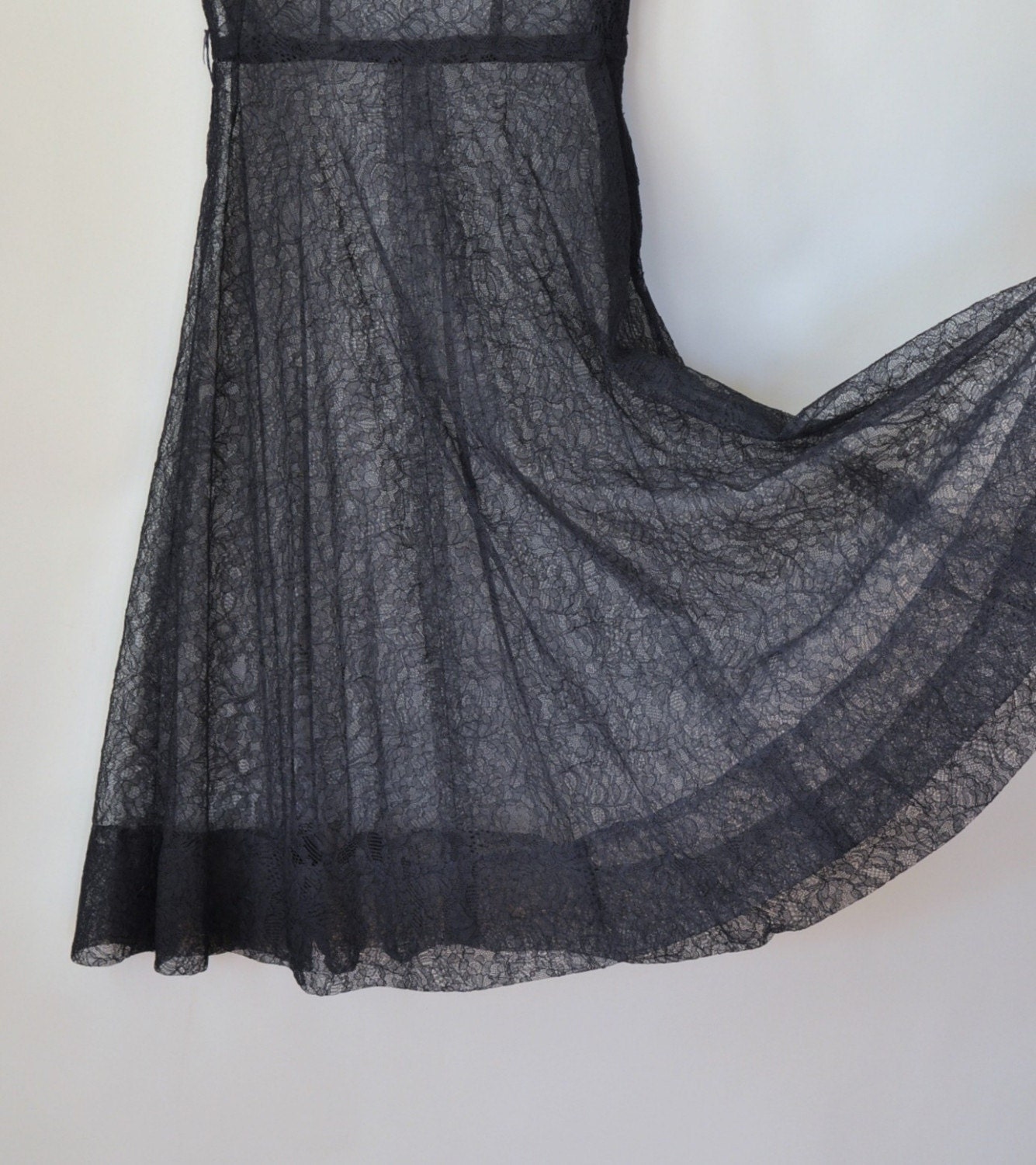 1940's / 40s vintage REMEDY FOR LOVE lace dress