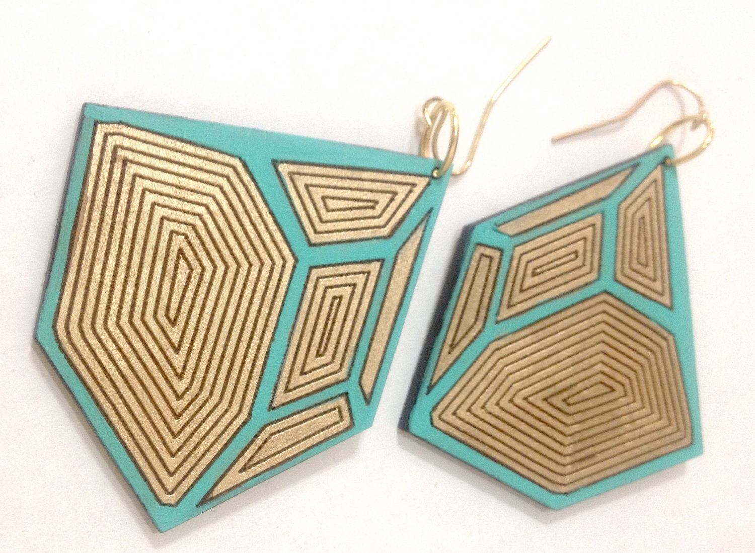 Cellular Muscle Shield Earrings - Teal & Gold