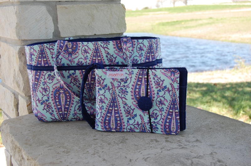 Knit Bag and Circular Knitting Needle Organizer