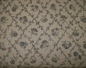 Pierre Deux French Country Les Oeillets (Carnations) Cream w Black