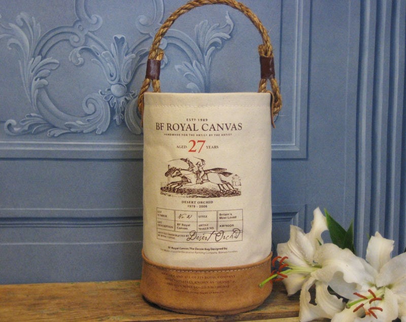 BF Equestrian Bucket