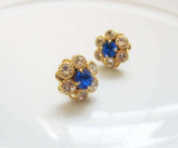 SALE - sapphire Blue Vintage Rhinestone Flower Cluster Petite Post Earrings - Mother's Day Gift