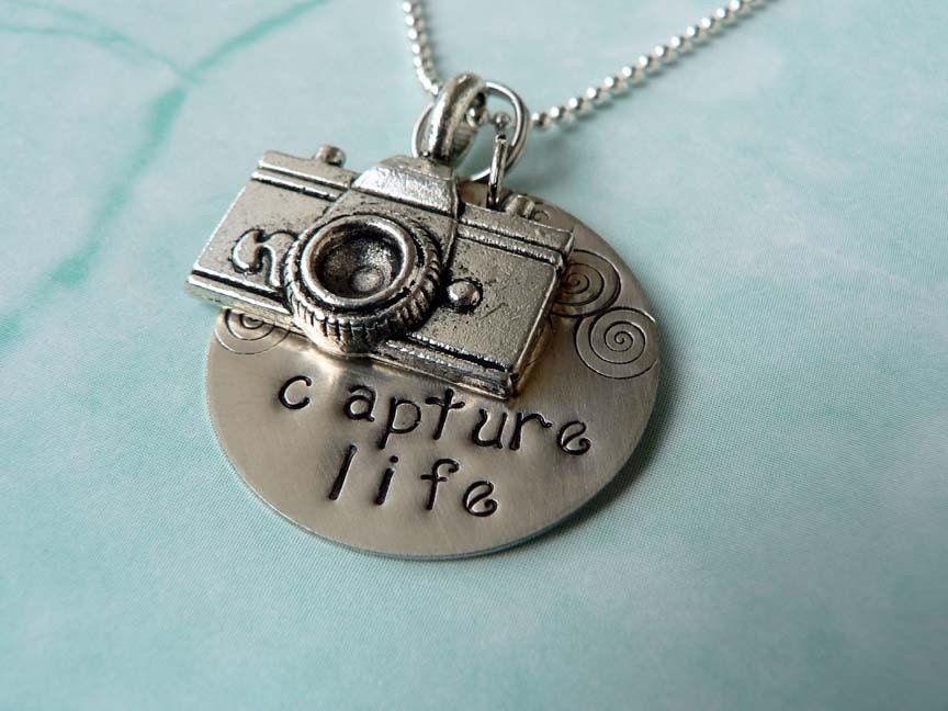 Capture Life / Camera charm Necklace / Personalized by you