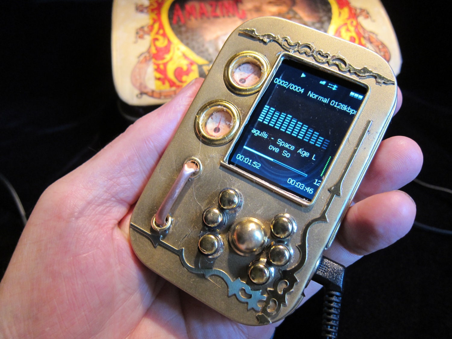 The Pocket Music Library, a Steampunk MP3/video player