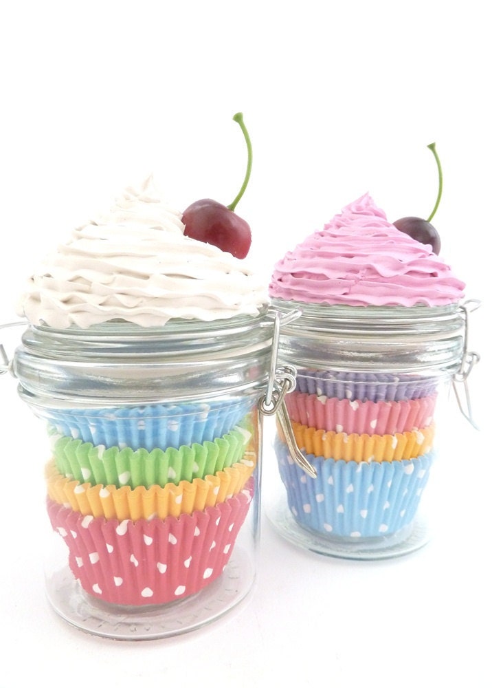Cupcake Liner Holder FAKE CUPCAKE jar for storage your cupcakes wraps graet for cupcake shop and Kitchen decoration