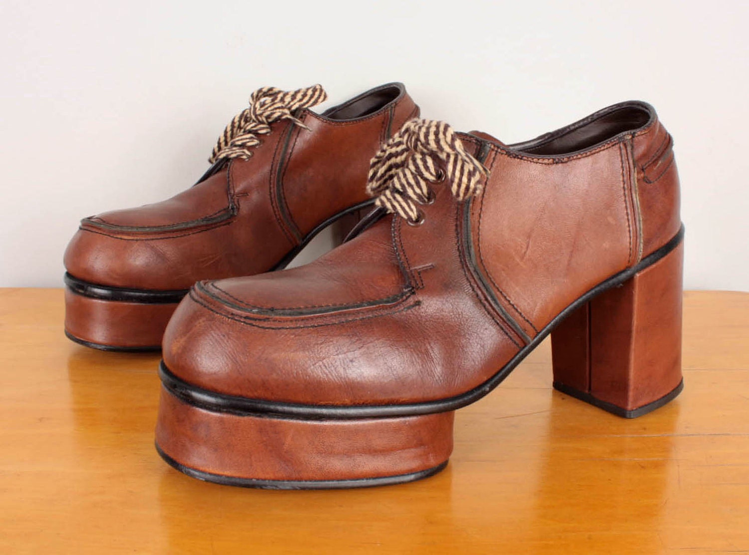 1970s Platform Oxfords / Brown Leather Tall Lace Up Platforms - Womens 10.5 or 11