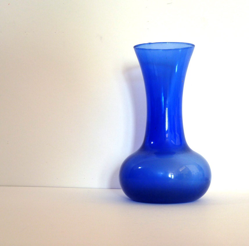 Vintage Vase Blue Glass Mothers Day Women Bulb Shape With a Stem 8 x 4.5 Price Under 15
