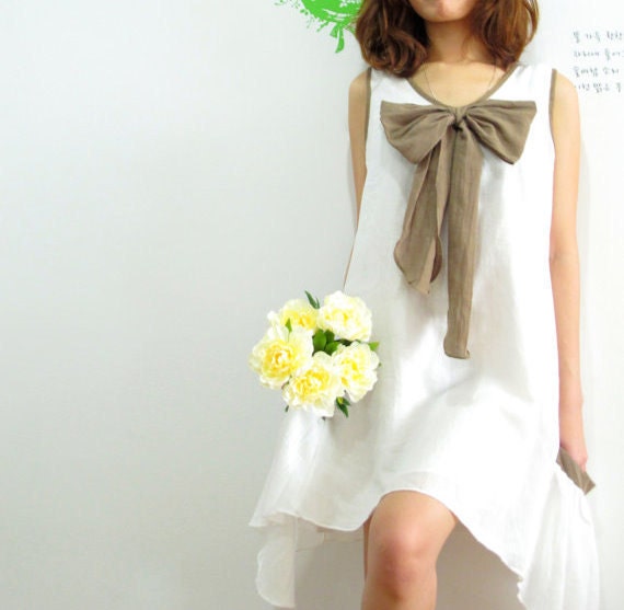 White Cotton Blouse, White Dress, Casual dress, Big Bow Dress