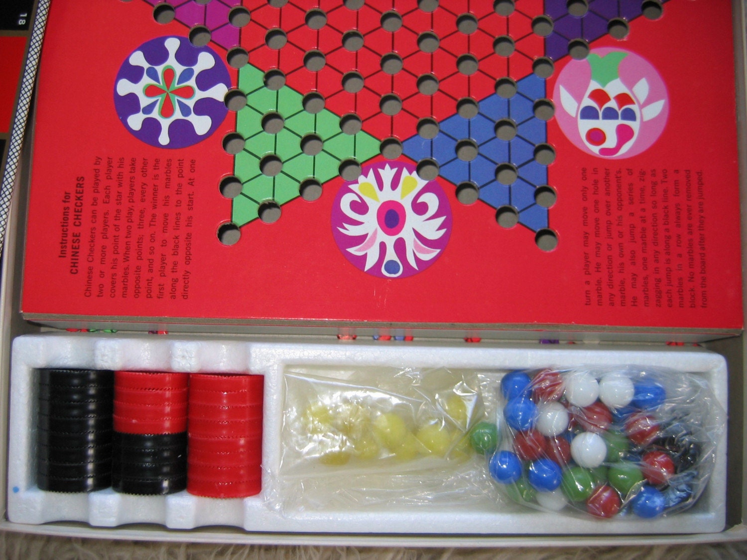 Whitman 1969 Checkers-Chinese Checkers Game. TOY. Excellent condition. Psychedelic. Hippie Cool
