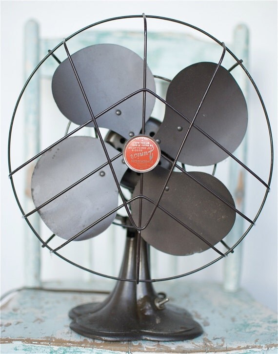 Vintage Emerson Junior Metal Fan by thevintagetreehouse on Etsy