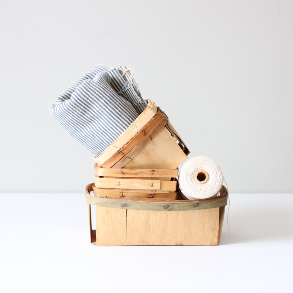 balsa wood berry basket set