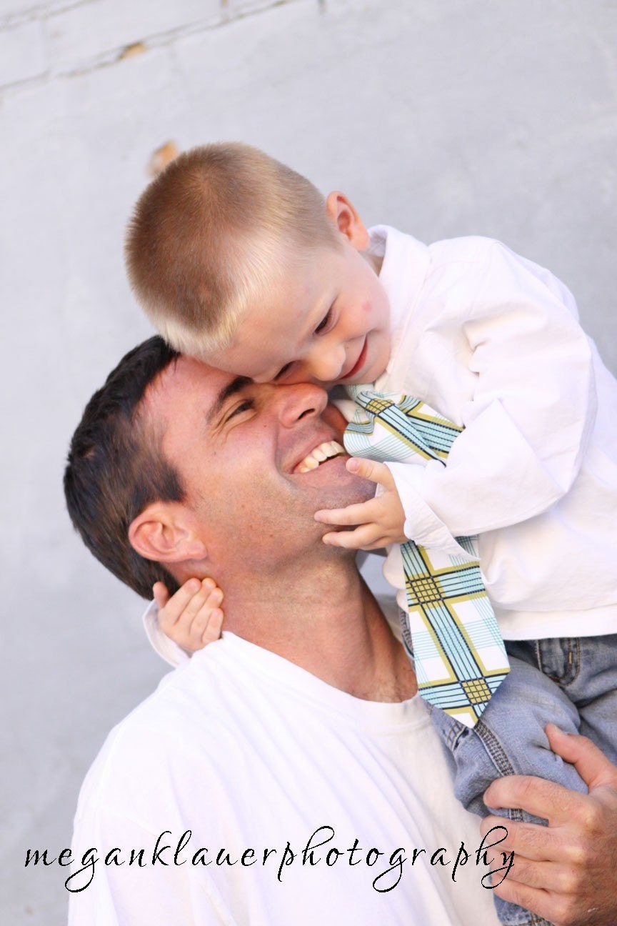 The Beau- picnic plaid in lake necktie for boys of all ages