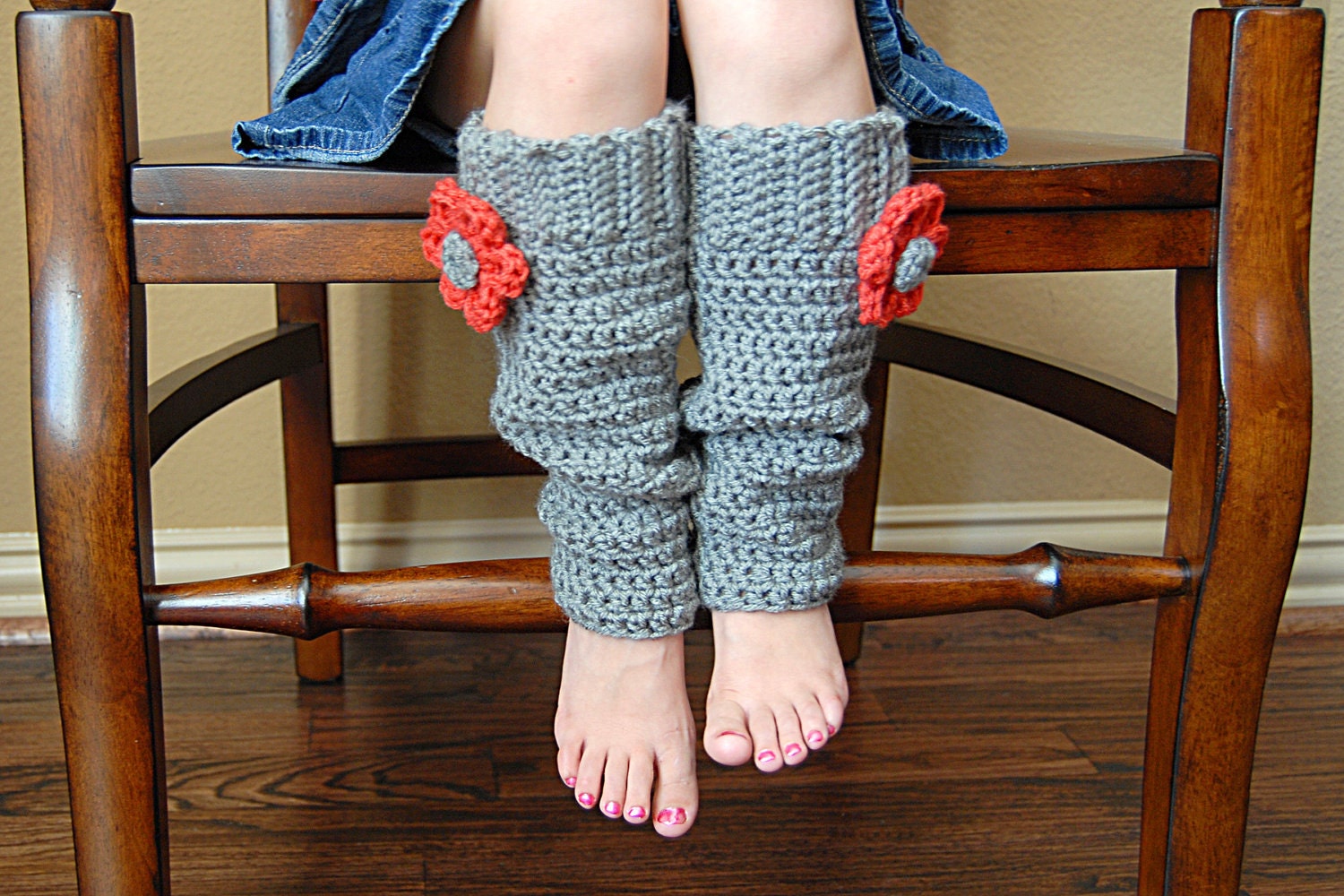 Scrunchy Leg Warmers Crochet Pattern (Permission to sell all finished products)