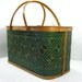 Picnic Basket with Wooden Lid ... practical and romantic