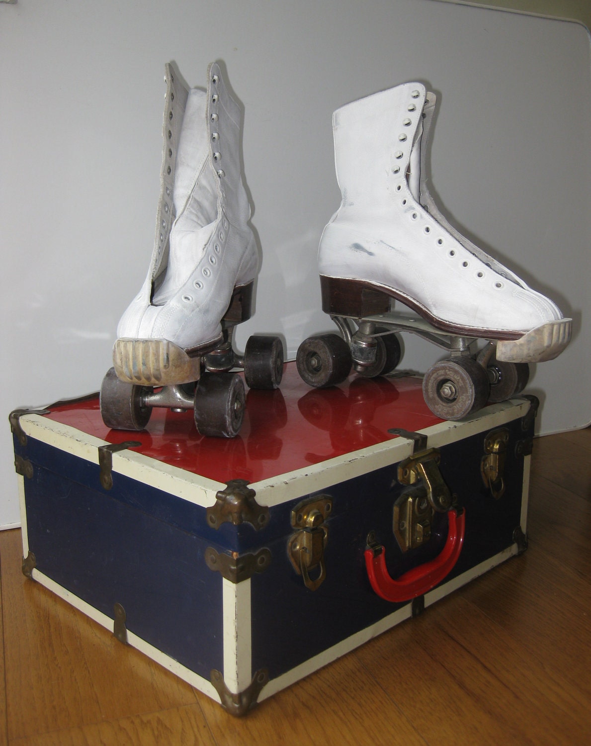 Vintage Ladies Roller Skates in Original Metal by maggiemaevintage