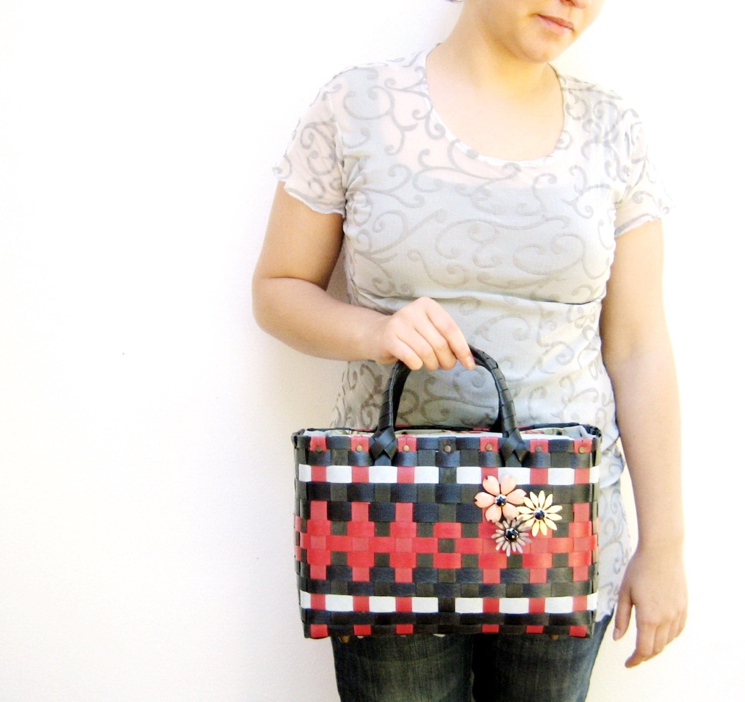 The Cutest Bag- Red Black White