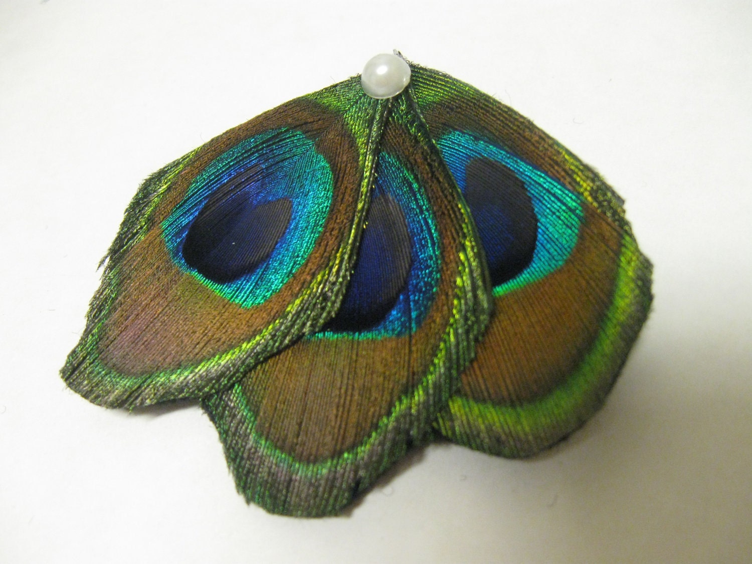 5- Triple peacock feather fan with pearl - hair clip - elegant, unique, fun, trendy