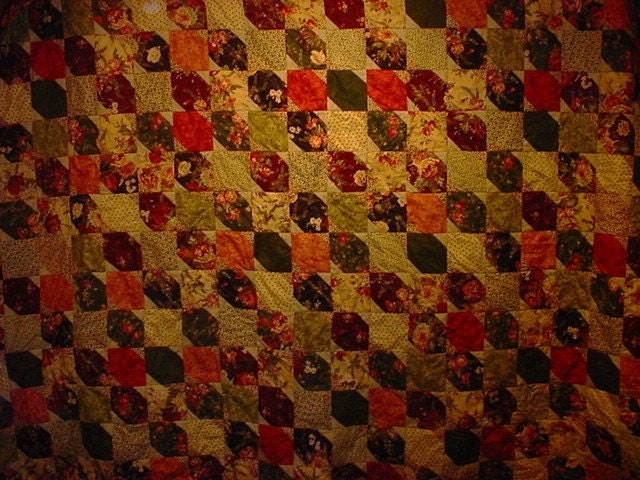 Queen Size Bed Quilt  Rambling Rose 64
