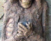 Grinning Reaper  - Wall Hanging Withered Corpse - Halloween - Movie - Haunted House - Prop -